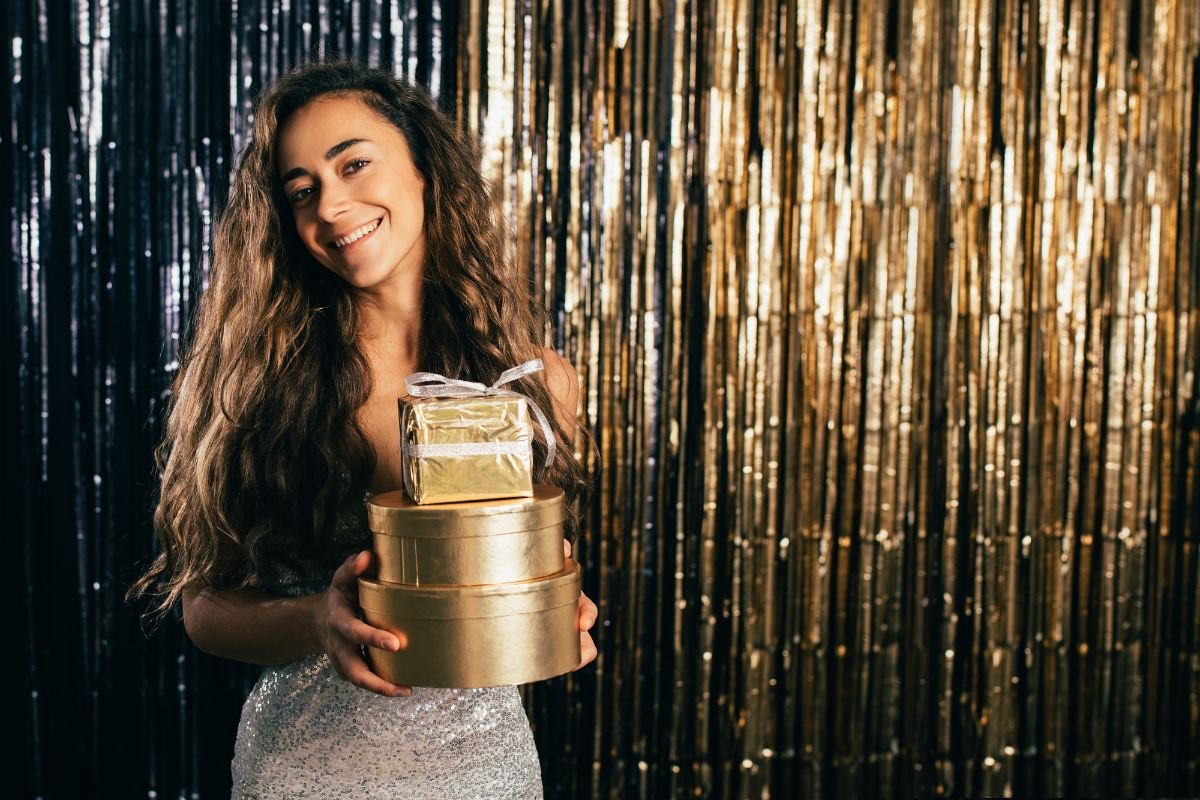 Prom costs: outfit, tickets, makeup, flowers, and more.