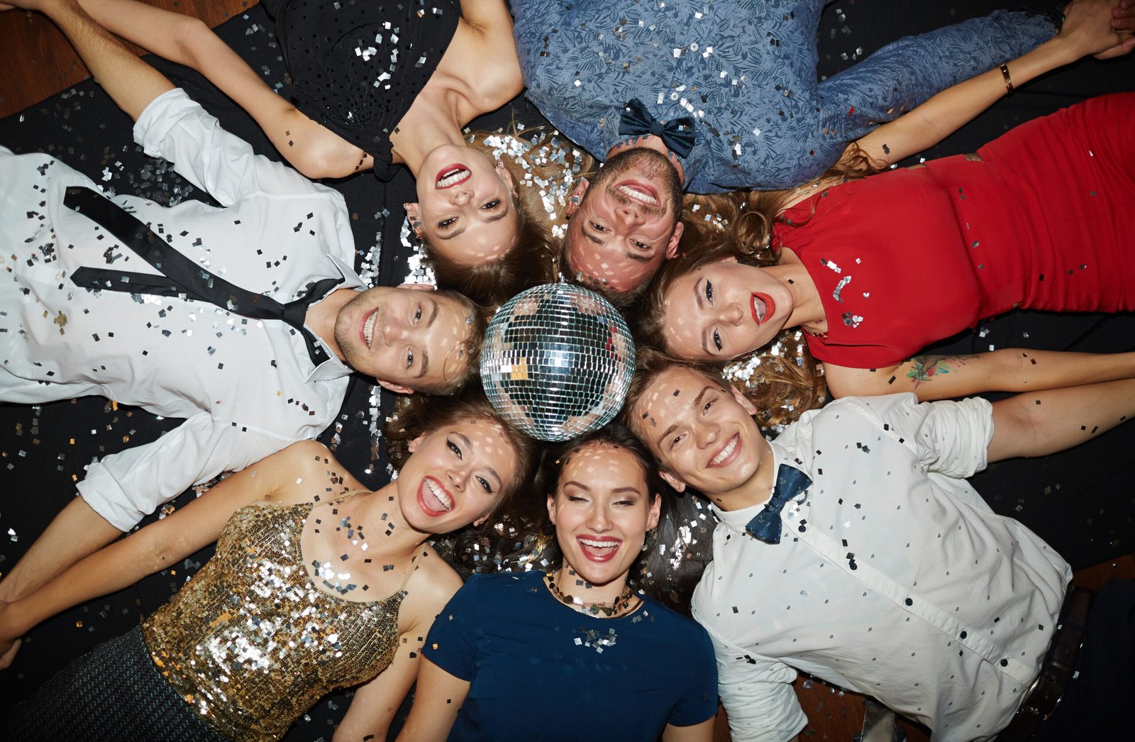 people celebrating prom culture in poconos