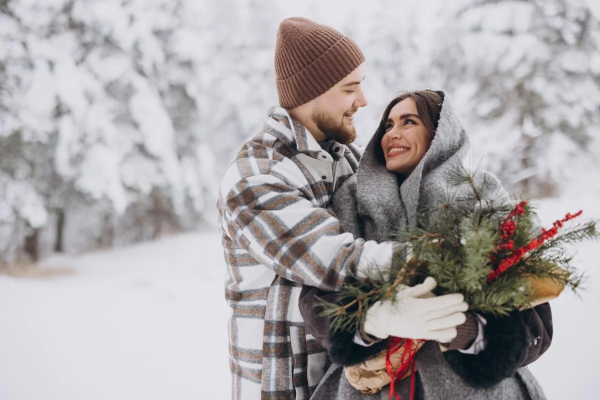 couple enjoying winter in poconos